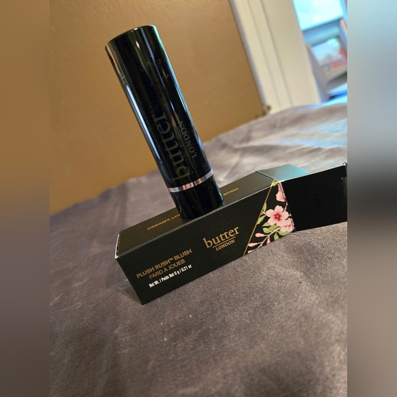 Butter London Creamy Long-Wear Blush Stick - Picture 3 of 4
